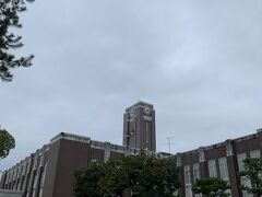 続きましては京都大学！！

頭では入れないけど、お散歩させてもらいました。

どんよりしてるけど、雨には降られずラッキー。