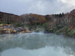 10／27  
7:31
翌朝、朝食前の地獄沼散策。