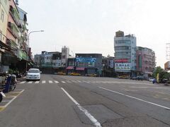 軍校路の入口の風景