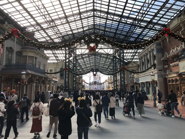 年10月から東京ディズニーランドでお酒が飲める ディズニークリスマス ミッキー フレンズのグリーティングパレードクリスマス 東京 ディズニーリゾート 千葉県 の旅行記 ブログ By リンリンベルベルさん フォートラベル 年10月から東京ディズニーランドでお酒が飲める ディズニークリスマス ミッキー フレンズのグリーティングパレードクリスマス 東京 ディズニーリゾート 千葉県 の旅行記 ブログ By リンリンベルベルさん フォートラベル
