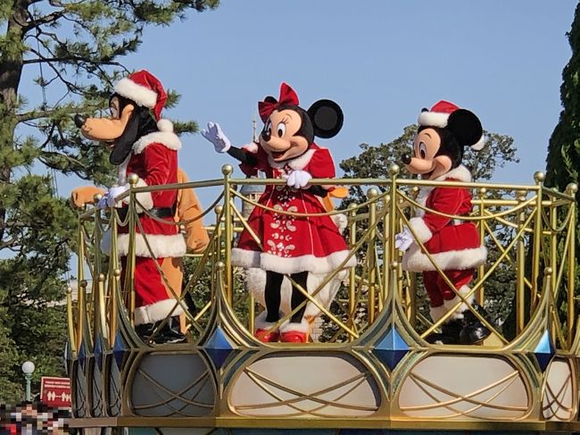 ディズニーシー ワゴンゲーム クリスマス ミニー ピンバッジ 人気大割引