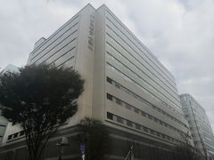 その後パレスホテルに向かいました