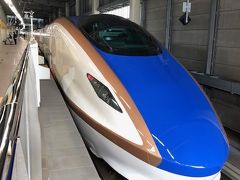 北陸新幹線に乗り換えです。初めての北陸新幹線はくたか号です