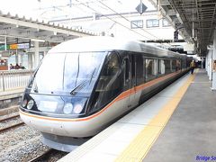 名古屋から特急しなのに乗車♪
長野駅で降り、いつものようにレンタカーで観て廻ります。