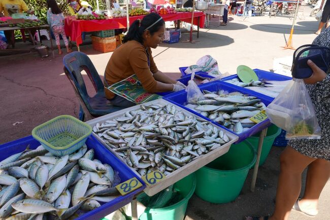 パタヤと違って外国人でも値段が変わらないのが嬉しいね。
