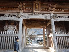 常堅寺、こちらの境内を抜けてかっぱ淵へ