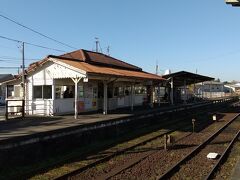 上総牛久駅
ここは途中駅です。