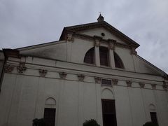 サンヴィットーレ アル コルポ聖堂。