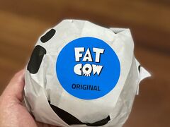 【Fat Cow】

さて、これがここの売りの「ファットカウ・バーガー」