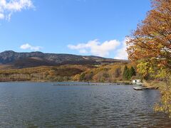 到着したのはバラキ湖。
近くにはキャンプ場もあるようです。