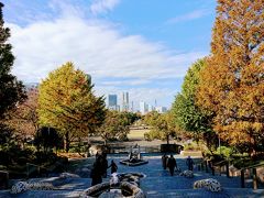 ポーリン橋からそのまま山下公園に入ります。