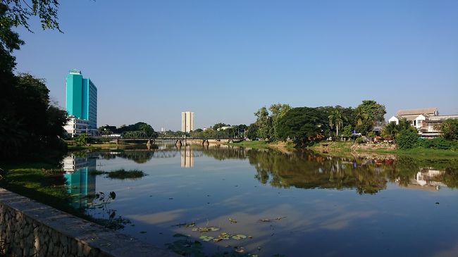 メーピン川に面しています。<br />穏やか～(^-^)