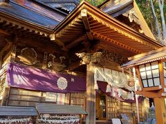 とその前にまずは神社にお参りをします。コロナで神社の鈴を取り外している神社も結構ありますが、ここはちゃんとありました。