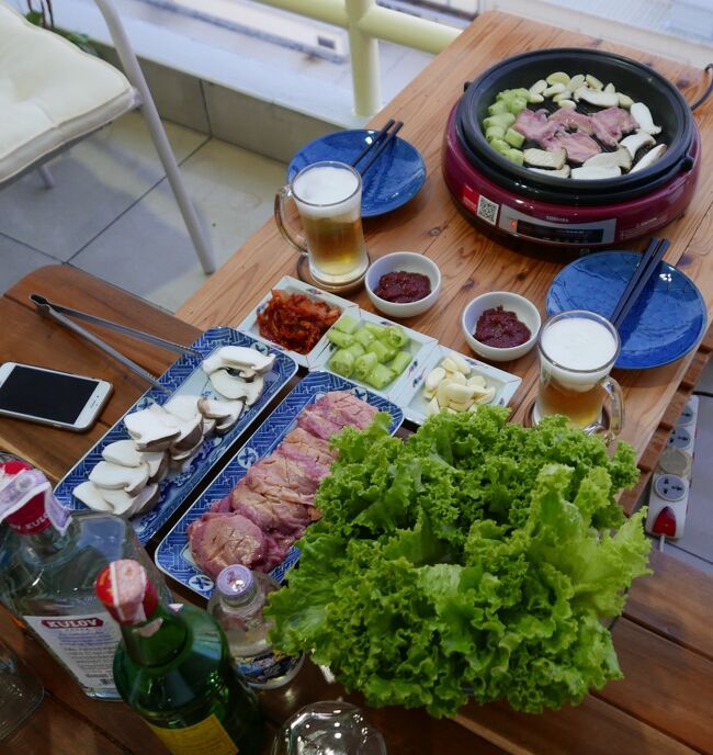 24日　夕食<br />リンヤーン（タン焼き）．．．◎◎．．．野菜に包んでエリンギ、ニンニク、コチュジャン付けて美味しいです。