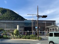 「石和温泉駅」まできました。