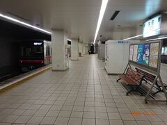 終点栄町駅に着いた。
名古屋の繁華街・栄にある駅。
ここから今日のホテルに行って、本日は終わりです。
明日は、また用事の続き～