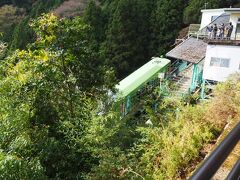 滞在約１時間で下界へ戻ります

待っているときに他の方が
「朝早い時間は登山重装備の人、多かったね」
と言ってました

私たちのような「散歩組」と「登山ガチ勢」がケーブルカーには乗っていました
