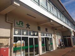 弘前から大館に着きました。田沢湖線の列車には時間があるので、駅の周辺を見て回ることにしました。