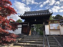東福寺から２,３分歩き光明院にやってきました。