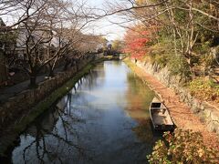 近江八幡

和船に乗りたくても
コロナじゃ敬遠しちゃうよね
カヌーとか漕いだらダメかな？？？