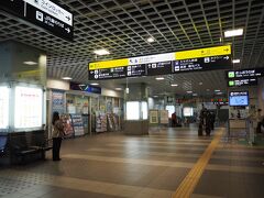 福井駅のコンコースを抜けて