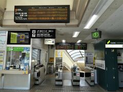 JR和歌山駅に到着。
歩いてランチに行きます。