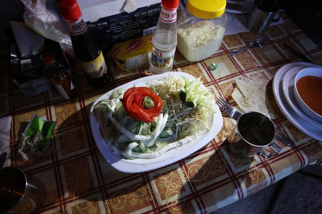 限られた食材で、いろいろ作ってくれる。