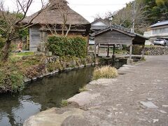 日本昔話な感じ。
住むのはちょっと嫌だけど、見る分にはすごく良い。