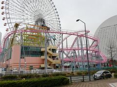 今日は休園日だったコスモワールドの観覧車を見上げ、、