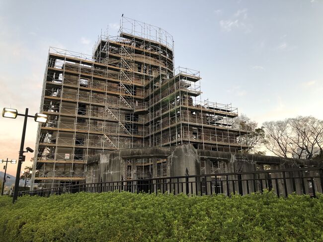 朝の散歩<br />ホテルから平和公園が徒歩圏内<br />原爆ドームは…<br />えっ？……工事中(・Д・)<br />2021年3月31日まで工事予定なそうです…