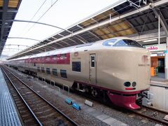 7時27分、高松駅到着。