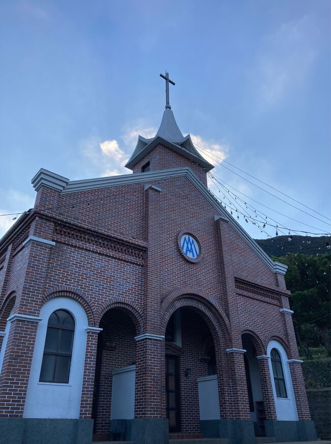 市街に戻ろうと思いましたが、通り道だったので井持浦教会へ。<br />詳しくないですが、日本で最初のルルドが作られた教会として有名・・・らしいです。