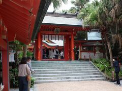 青島神社にお参りしていきましょう。