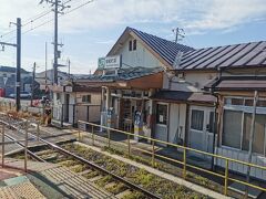 乗ったのは仙石東北ラインでした。松島観光には仙石線の松島海岸で降りなければならないようです。仙石線と仙石東北ラインが交わる高城町という駅で乗り換え、仙石線で1駅戻ります。