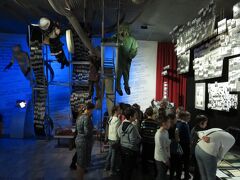 チェルノブイリ博物館。小学生らしき団体も見学に来ていた。