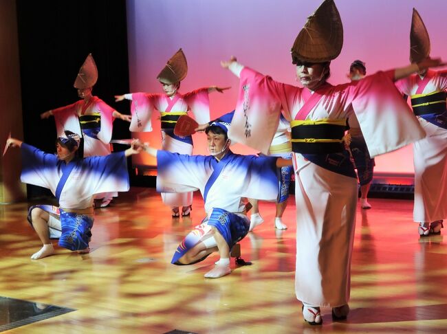 徳島-9 阿波おどり公演b 鉦・笛・三味線・大太鼓・締太鼓・鼓