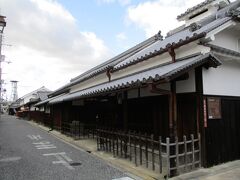 奥谷家住宅という古い建物です。

江戸時代半ばから、材木商を営まれていた商家です。
