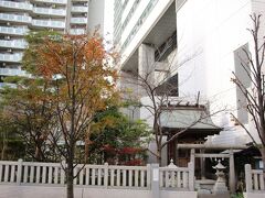 中目黒駅近くの第六天社