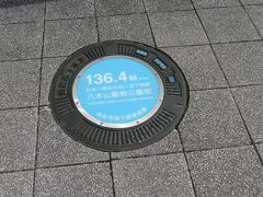 日本一標高の高い地下鉄駅なのだそうです。
きっと、全国には、ここより標高の低い高架駅、なんてあるのでしょうね。