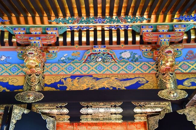 久能山東照宮<br />御社殿の装飾。