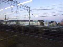 学研都市線及び関西線との合流駅、木津駅。
ここまでが京都府。