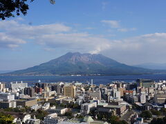 いよいよ鹿児島市に戻ってきました。
まずは城山展望所で桜島を１枚。