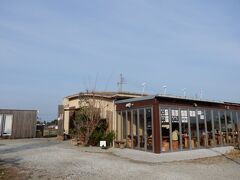 　　　コンビニに寄りたくて、途中から県道に出た
　　
　　　で、県道沿いを歩いていて発見
　　　ランチここでいいや！で飛び込む
　　　実はおトイレに行きたかったの(^◇^;)
　　　