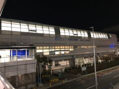 　モノレール駅へ