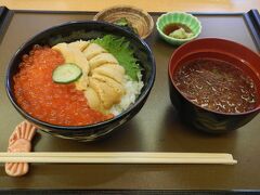 うに むらかみ 函館本店
昼食