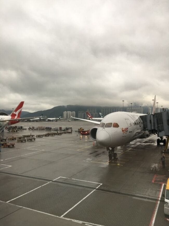 空はドンヨリな感じですが、一路、中国本土にです。