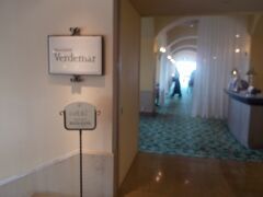 午後６時。
アリビラ２日目のディナーはノースウィングＬ階のベルデマールへ。