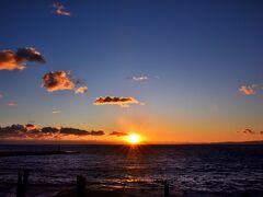 大島温泉 元町浜の湯 (夕陽を見る)