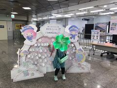 羽田空港駅には可愛らしいキキララちゃんが♡今はリトルツインスターズかな？