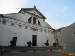 サンヴィットーレ アル コルポ聖堂